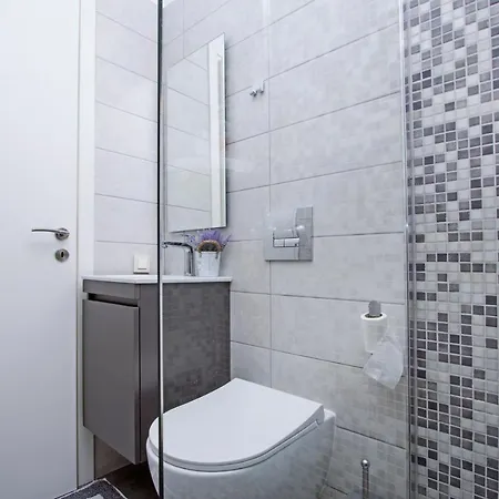 Athena Luxury * Mesongí