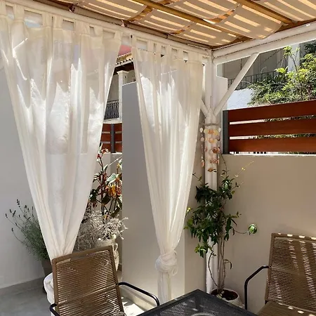 Athena Luxury Lejlighed
