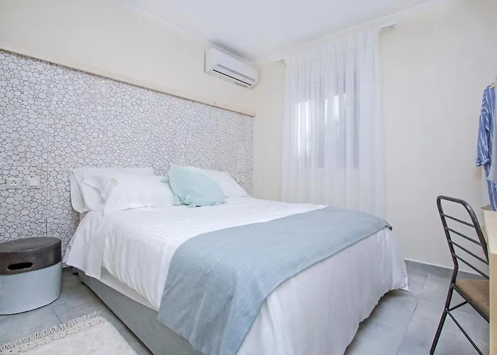 Athena Luxury Apartment