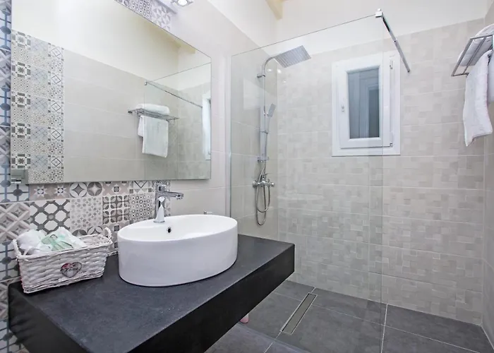 Athena Luxury Apartment