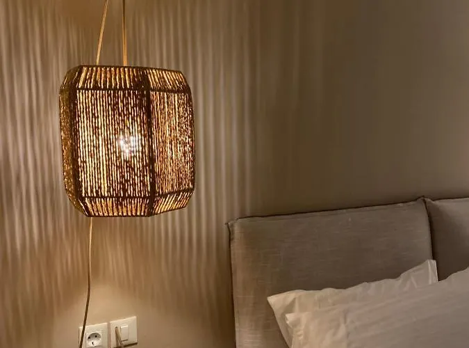 Athena Luxury Mesongí